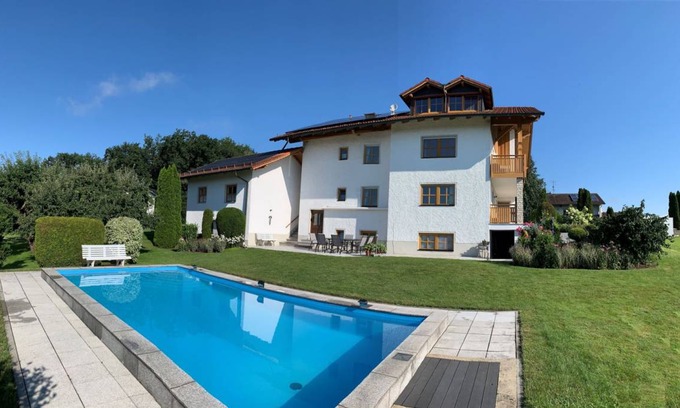 Windorf Apartment | Apartment ∙ 4 bedrooms ∙ 7 guests