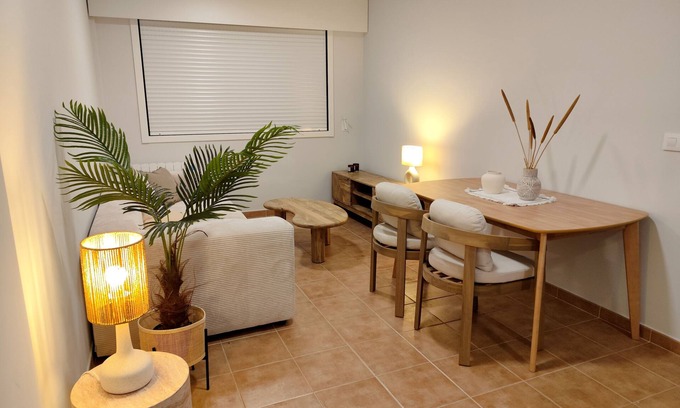 Ares Apartment | Apartment 400 meters from the beach in Ares. Garage included.
