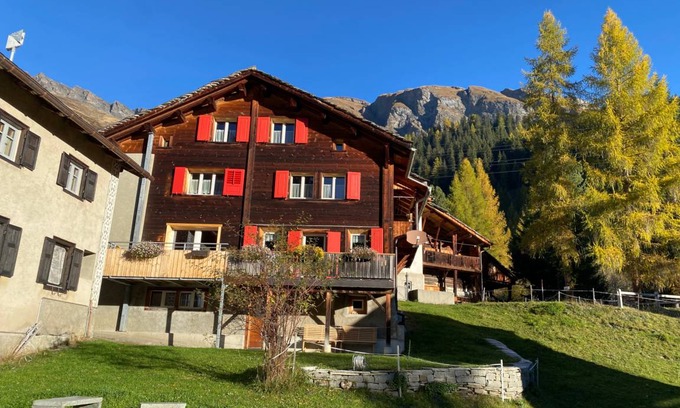 Medels im Rheinwald Apartment | Apartment ∙ 6 bedrooms ∙ 11 guests