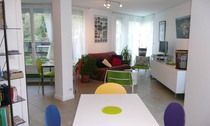 Plaine Centre Ville Apartment | apartment 63 m2 (2 bedrooms and 3 terraces) in GIVORS