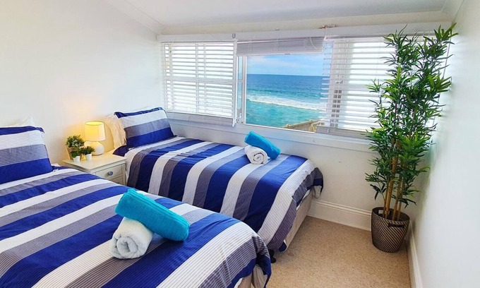 Narrabeen Apartment | Apartment 7 - The Coachhouse