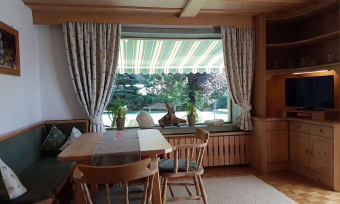 Lans Apartment | Apartment A f. 4 persons, 2 bedrooms - Apartments Haus Olympia
