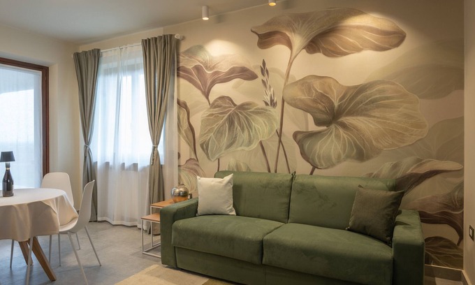 Valeggio sul Mincio Apartment | Apartment 'Appartmanto Pradica' with Shared Garden, Wi-Fi and Air Conditioning