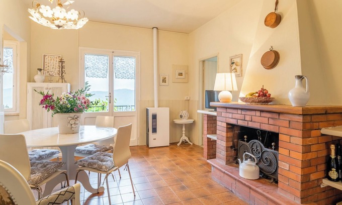 Bagni di Lucca Apartment | Apartment Acero Montano with Mountain View, Terrace & Wi-Fi