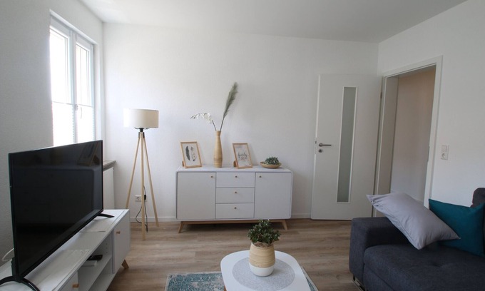 Stockach Apartment | Apartment 'Am Stadtwall' with Balcony and Wi-Fi