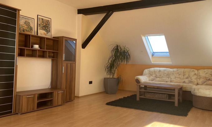 Iffezheim Apartment | Apartment 'An Der Galopprennbahn' with Wi-Fi