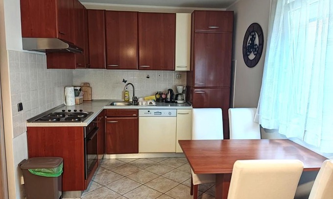 Vintijan Apartment | Apartment Ana