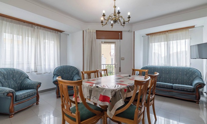 Monforte de Lemos Apartment | Apartment 'Apartamento Sarria' with Wi-Fi
