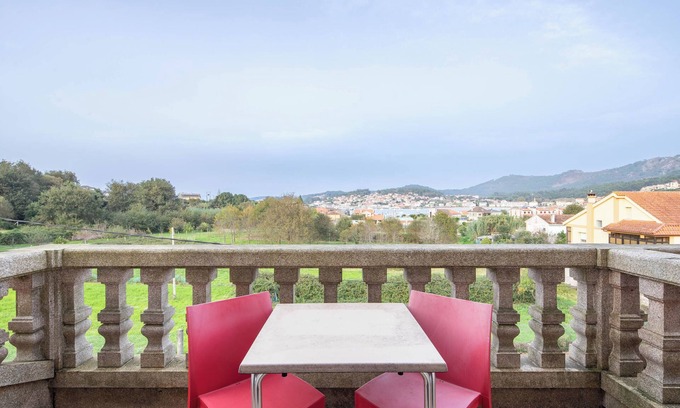 Cangas Apartment | Apartment 'Apartamento 21 Ático' with Sea View, Shared Pool and Wi-Fi