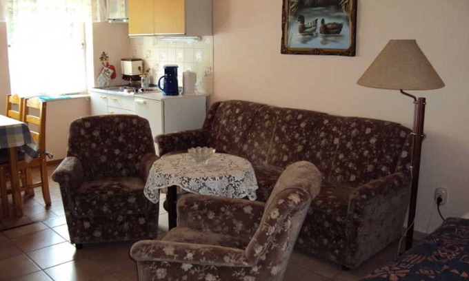 Mecklenburgische Kleinseenplatte Apartment | Apartment - Apartment (separately on the property)