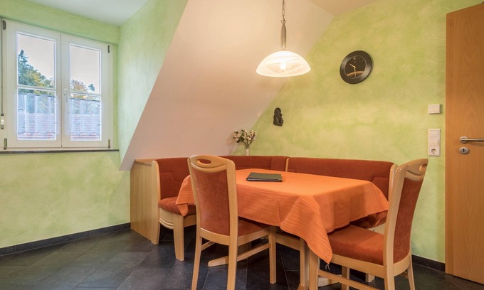 Tettnang Apartment | Apartment “Apfelblüte” on Farm close to Lake Constance with Terrace & Pool