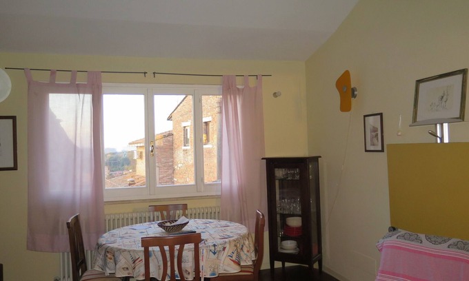 Old Town Apartment | Apartment at the highest point of the city in the historic center