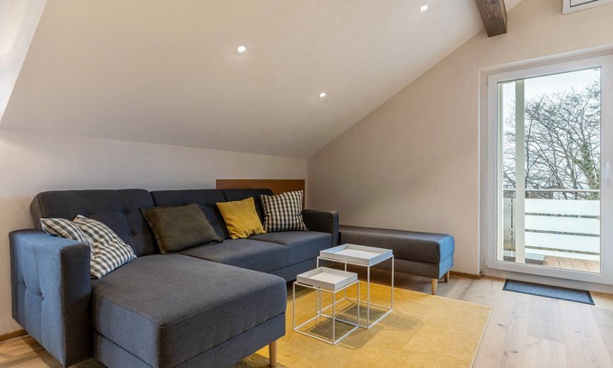 Sasbachwalden Apartment | Apartment 'Auszeit' with Mountain View, Wi-Fi and Air Conditioning