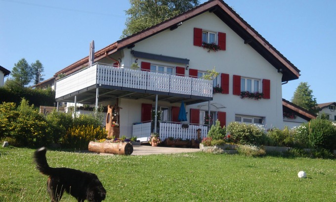 Les Breuleux Apartment | Apartment "Bellevue" Les Breuleux, Jura, Switzerland