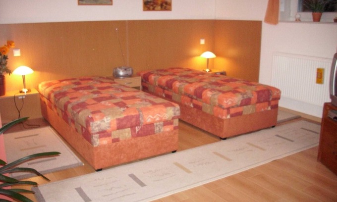 Owschlag Apartment | Apartment Birkenblick - RED Ferienwohnungen Haus Roggenbach