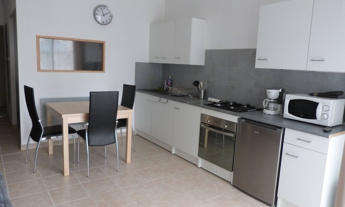 Bozouls Apartment | Apartment BOZOULS with garden classified 3 stars 3 people near Espalion