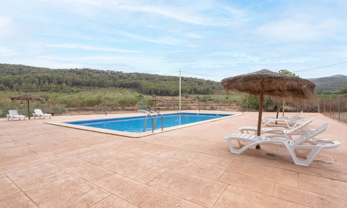 Altura Apartment | Apartment 'Bruno' with Mountain View, Shared Pool and Shared Garden