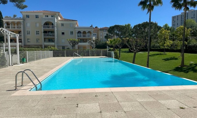 Le Cannet Apartment | Apartment Cannes
