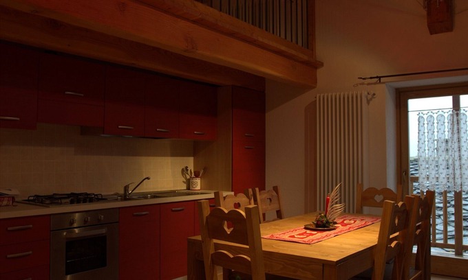 Planaz Apartment | Apartment 'Casa Girod - Elegance' with Mountain View, Private Terrace and Wi-Fi