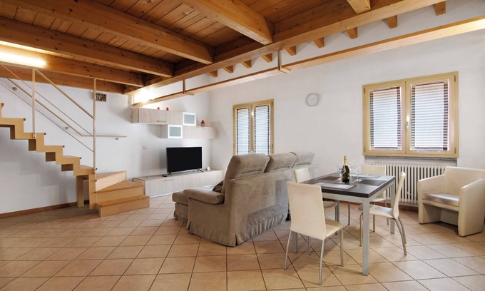 Piantedo Apartment | Apartment 'Casa Zia Dani' with Mountain View, Private Terrace and Wi-Fi
