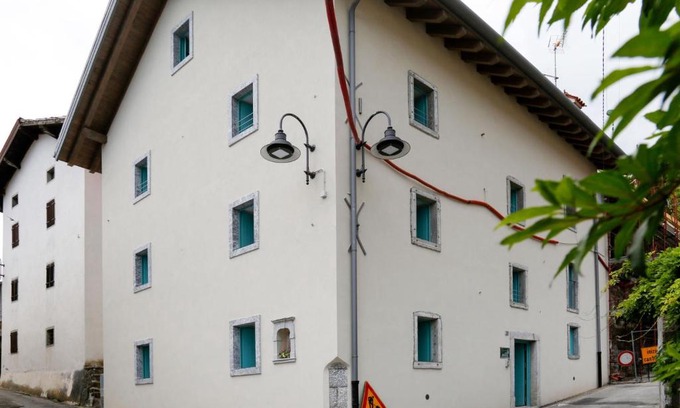 Raveo Apartment | Apartment Cjase Fravins-4 by Interhome
