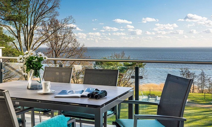 Vorpommern-Greifswald District Apartment | Apartment cliff edge with penthouse flair - oasis on the lagoon - cliff edge 7-12