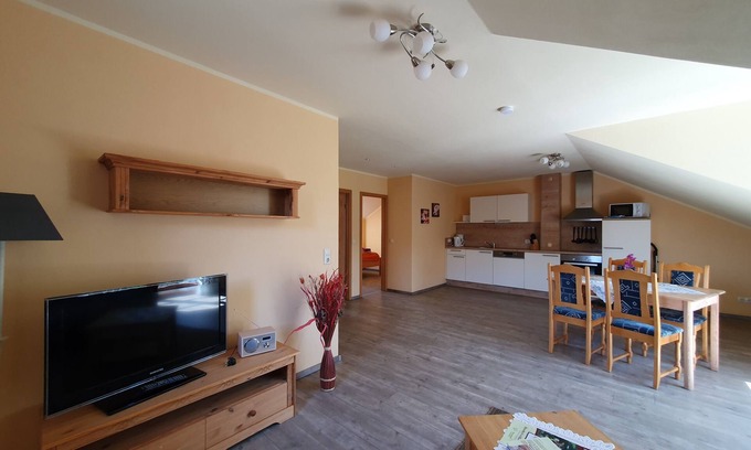 Neuscheidenbach Apartment | Apartment-Comfort-Ensuite with Shower-Balcony