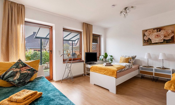 Lohe-Rickelshof Apartment | Apartment 'Davio' with Private Terrace, Private Garden and Wi-Fi