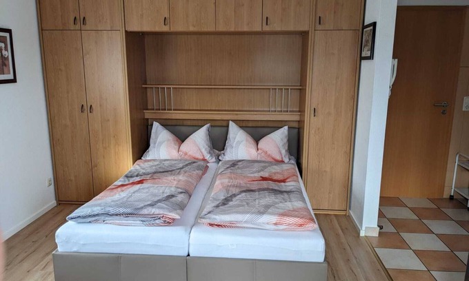 Bad Soden-Salmuenster Apartment | Apartment Karolina 3, one bedroom, 23 sqm, max. 2 persons