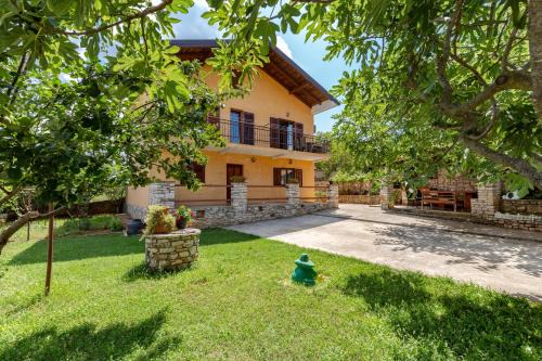 Rovinjsko Selo Apartment | Apartment Emmi