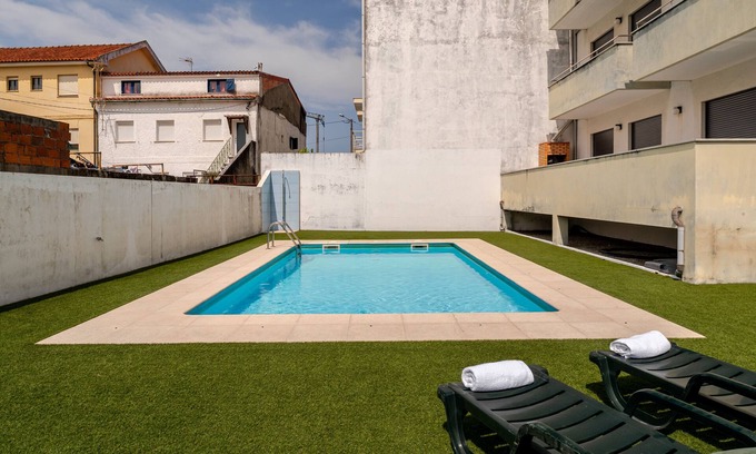 Apulia Apartment | Apartment 'Estrelinha Do Mar' with Shared Pool, Wi-Fi and Air Conditioning