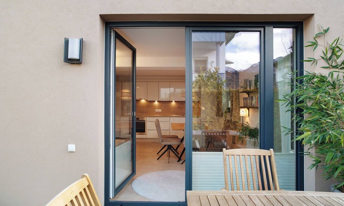 Volders Apartment | Apartment 'Familiengarten' with Mountain View, Private Terrace and Wi-Fi