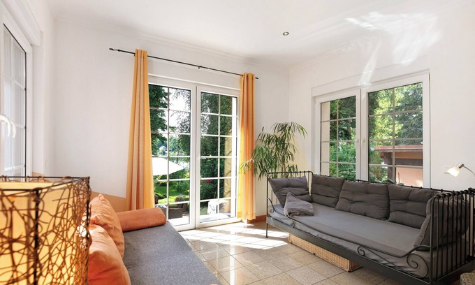 Bestensee Apartment | Apartment 'Ferienwohnung Bestensee' with Lake View, Private Terrace and Wi-Fi