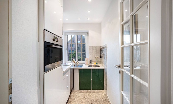 Poppenbuttel Apartment | Apartment 'Ferienwohnung Balkon-suite' with Balcony and Wi-Fi