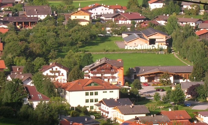 Tulfes Apartment | Apartment for 2-5 pers. - B & B Appartements GLUNGEZER in Tulfes near INNSBRUCK