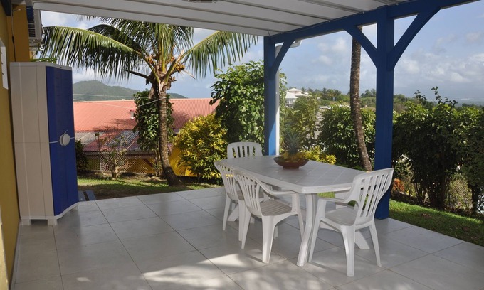 Riviere-Salee Apartment | Apartment for 4, 1 bedroom closed, quiet, tropical greenery and pleasant views