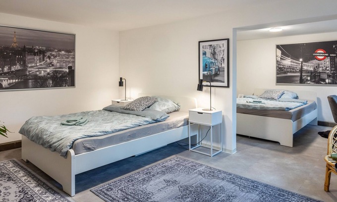 Quickborn Apartment | Apartment 'Gemütliche Unterkunft' with Private Terrace, Private Garden and Wi-Fi