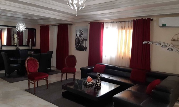 Dakar Apartment | APARTMENT Ground floor 247m² Sacré Coeur