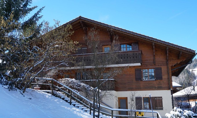 Zweisimmen Apartment | Apartment Halten by Interhome
