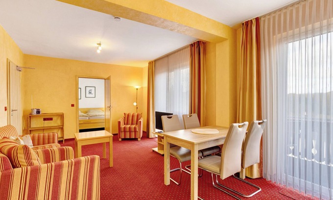 Stryck Apartment | Apartment 'Haus Erika - Ferienwohnung 1' with Shared Garden, Balcony and Wi-Fi