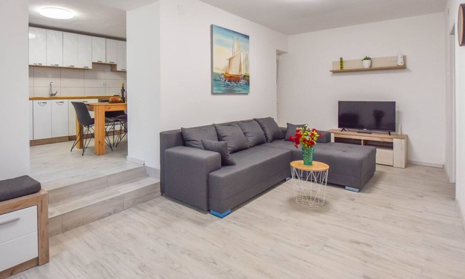 Poljana Apartment | Apartments Toni (88541-A1) - Poljana - island Ugljan