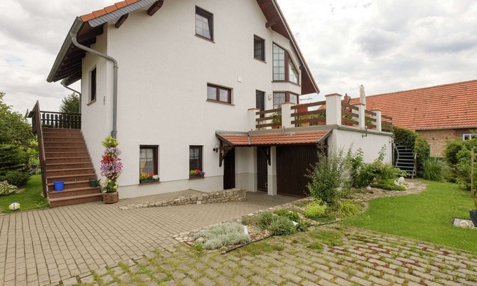 Ballenstedt Apartment | Apartment im Harz mit Terrasse