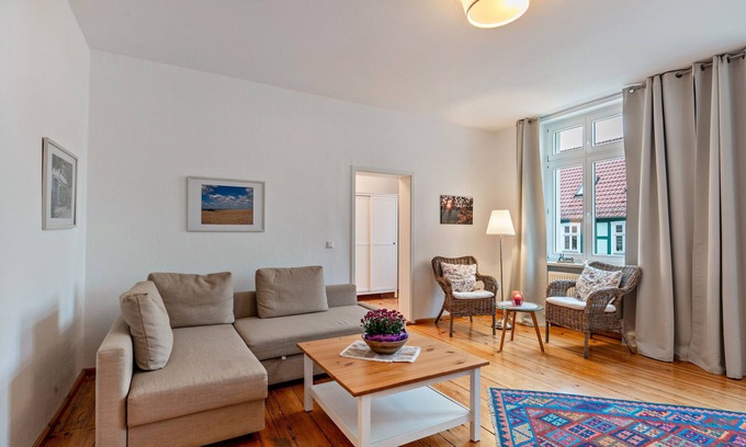 Templin Apartment | Apartment 'Im Herzen Templins Obergeschoss' with Shared Terrace, Shared Garden and Wi-Fi