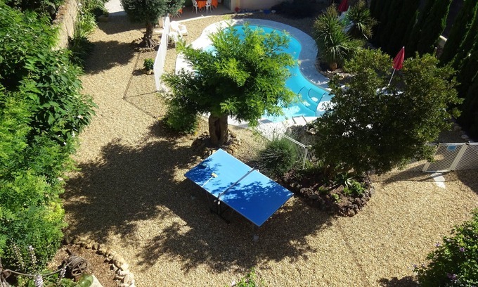 Pomerols Apartment | APARTMENT IN ANCIENT MASTER'S HOUSE WITH SWIMMING POOL, PARKING AND BEACHES At 8 Km