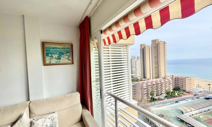 Benidorm Apartment | APARTMENT IN AV MEDITERRANEO R032