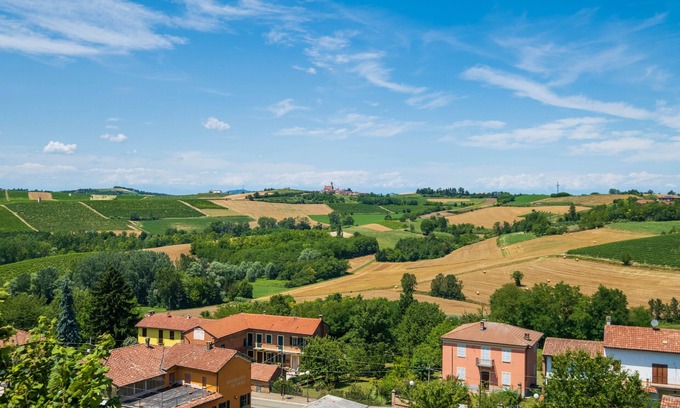 Montemagno Apartment | Apartment in beautiful Italian countryside