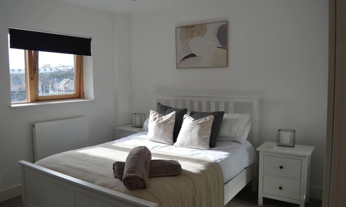 Grangetown Apartment | Apartment in Cardiff