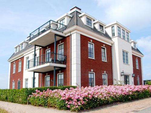 Colijnsplaat Apartment | Apartment in Colijnsplaat near Lake and Sauna