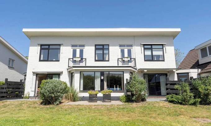 De Koog Apartment | Apartment in De Koog near Texel Beach