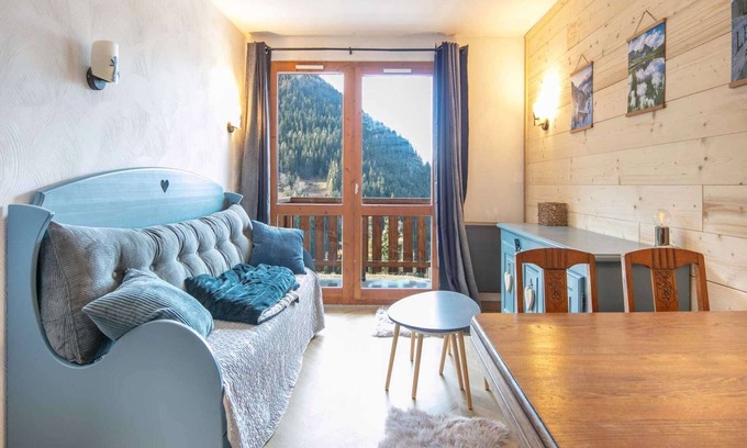Valfrejus Apartment | Apartment in France with Pool & Mountain Views